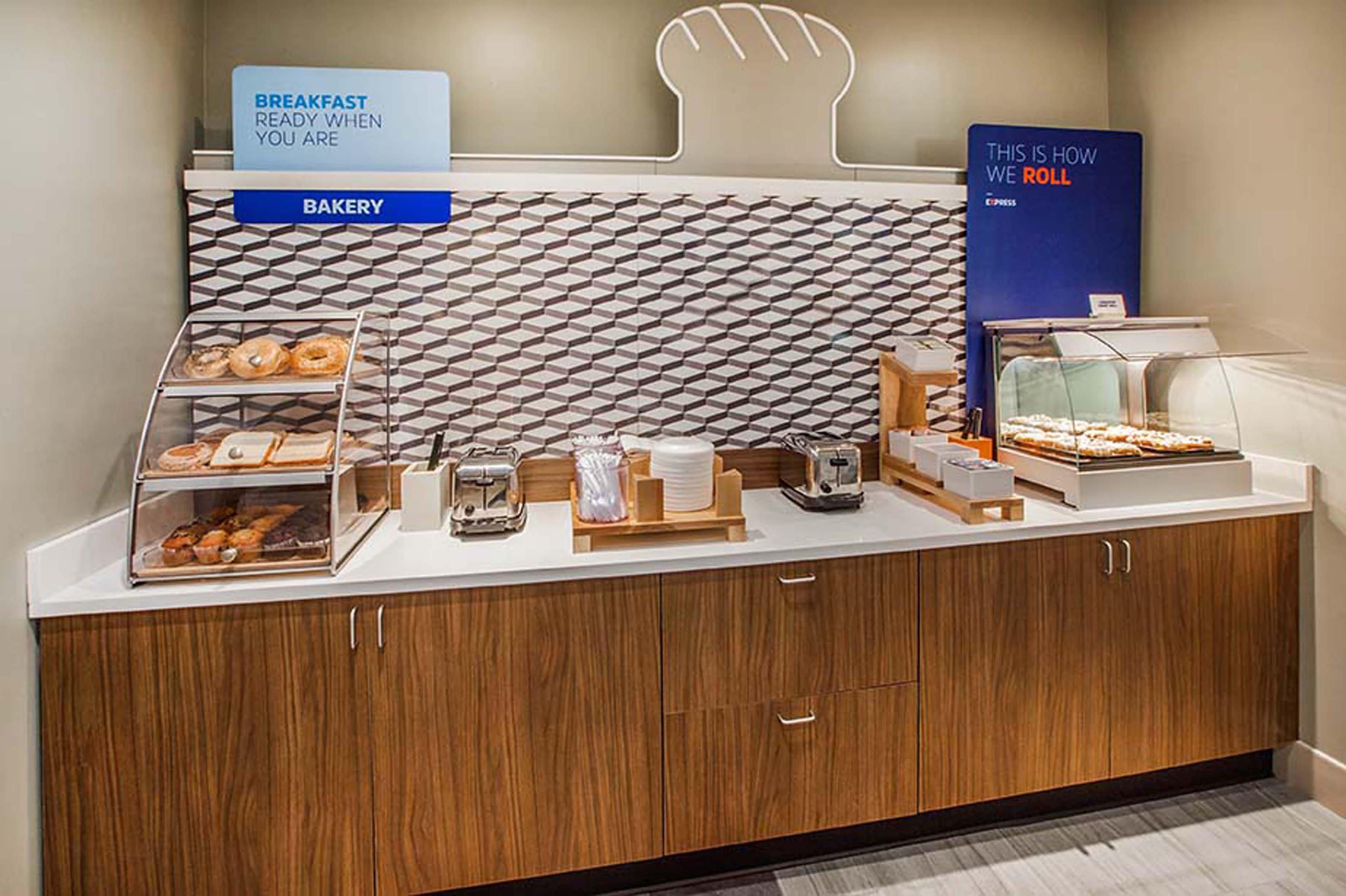 Holiday Inn Express Hotel & Suites Greenville By Ihg Eksteriør bilde